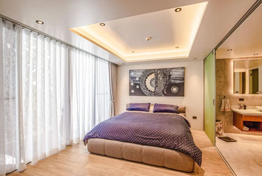 Bluepoint Condominium