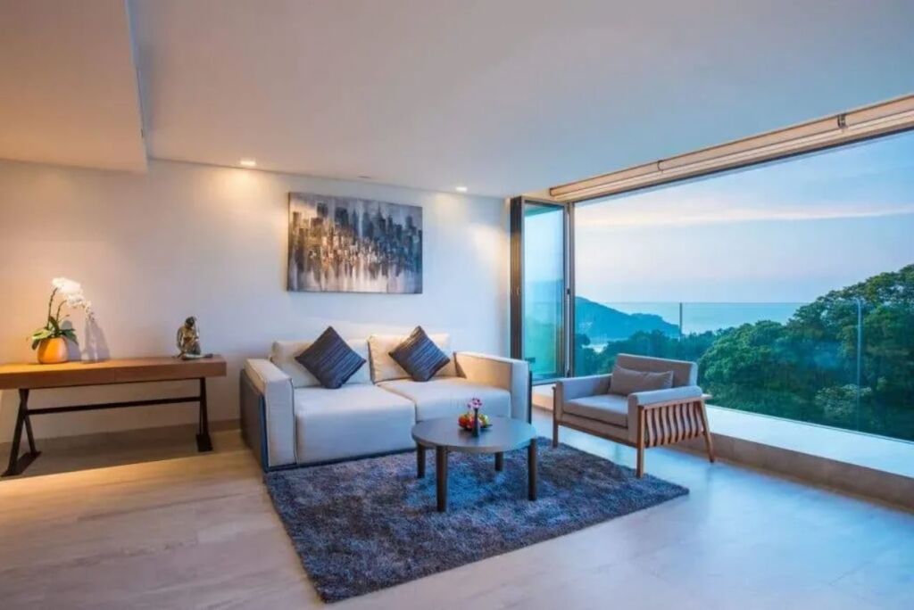 Bluepoint Condominium