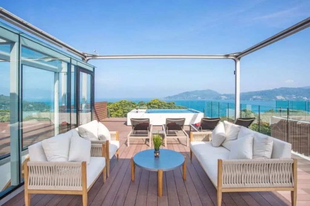 Bluepoint Condominium