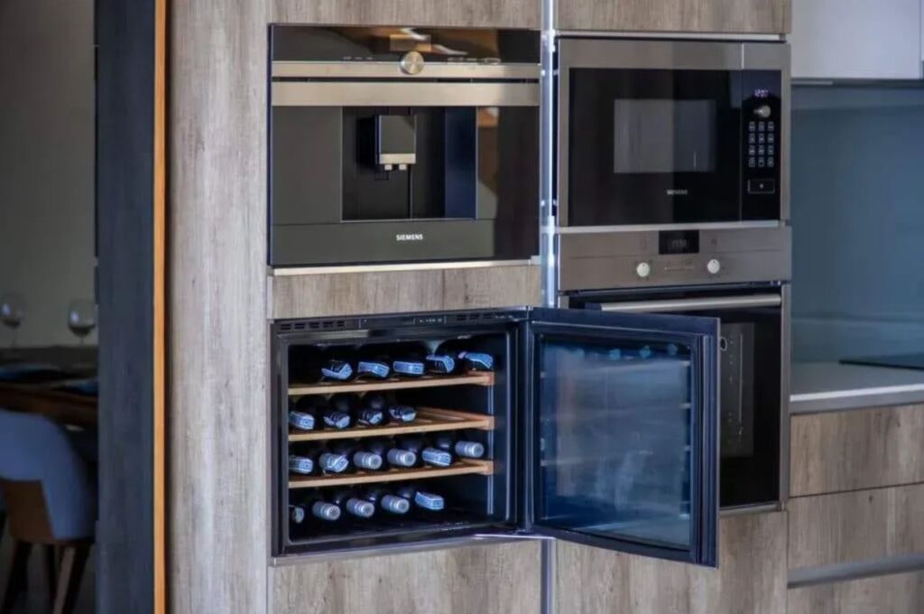Bluepoint Condominium