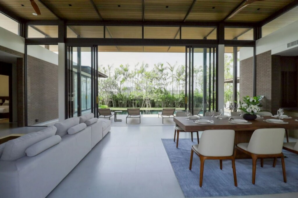 Boat Avenue Residence