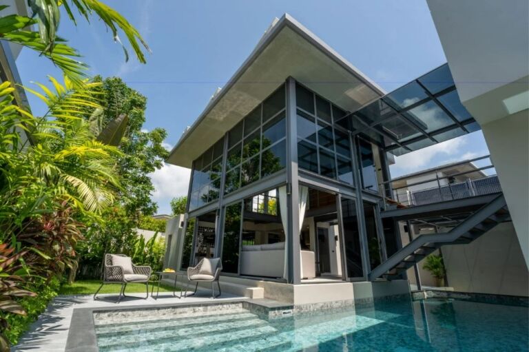 Riverhouse