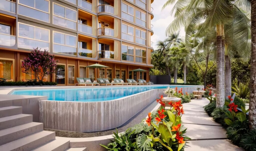 Saint Tropez Naithon
