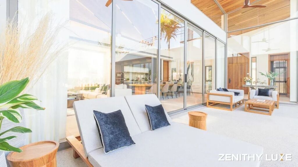 Zenithy Luxe